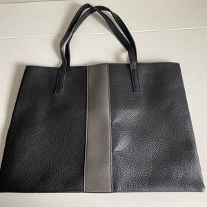New without tags Vince Camuto tote bag